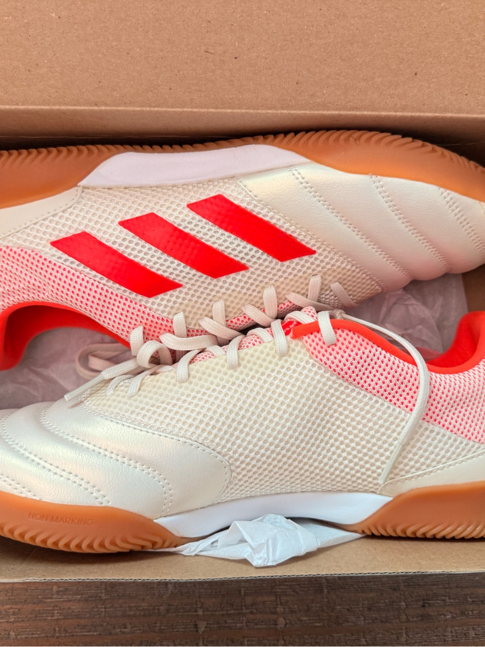 NEW Adidas Copa 19.3 IN Sala D98065 Men’s 10 White Solar Red Gum Indoor Soccer